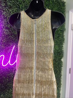 Mac Duggal Gold Size 6 Euphoria Homecoming Halter Cocktail Dress on Queenly