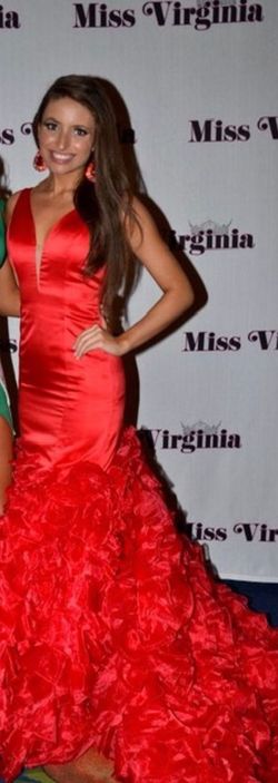 Sherri Hill Red Size 6 Tulle Pageant Ball gown on Queenly
