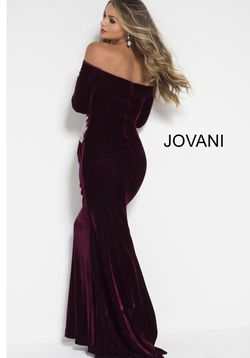 Jovani Red Size 14 Prom Straight Dress on Queenly