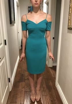 Style 3599915 Black Halo Green Size 0 Midi $300 Sleeves Cocktail Dress on Queenly
