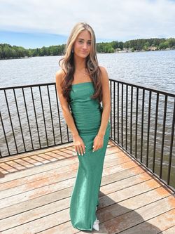 Lulus Green Size 0 Strapless Sorority Formal Pageant Black Tie Straight Dress on Queenly
