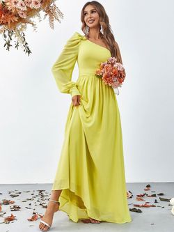 Style FSWD0794 Faeriesty Yellow Size 4 Fswd0794 One Shoulder Straight Dress on Queenly