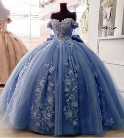 Promgirl Multicolor Size 4 Quinceaera Quinceanera Ball gown on Queenly
