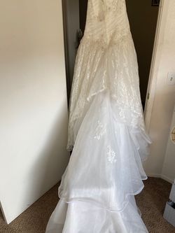 David's Bridal White Size 8 Floor Length Train Dress on Queenly