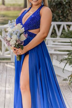 Johnathan Kayne Blue Size 6 Prom Halter Jewelled Straight Dress on Queenly