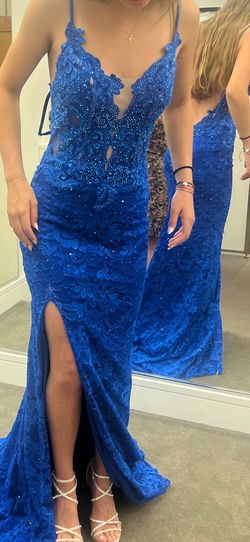La Femme Blue Size 0 Prom Shiny Ball gown on Queenly