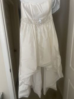 White Size 8 A-line Dress on Queenly