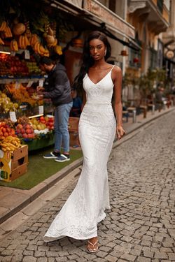 Style Sabrina Alamour The Label White Size 16 Sabrina Floor Length Train Mermaid Dress on Queenly