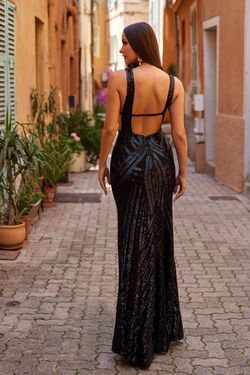 Style Doruntina Alamour The Label Black Size 0 Tall Height Sequined Backless Military Straight Dress on Queenly