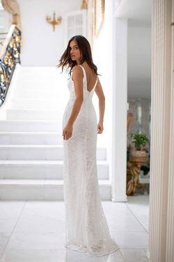 Style Nia Alamour The Label White Size 0 Sheer Lace Nia Engagement Mini Side slit Dress on Queenly