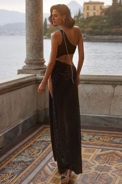 Style Dinah Alamour The Label Black Tie Size 0 One Shoulder Sequined Side slit Dress on Queenly
