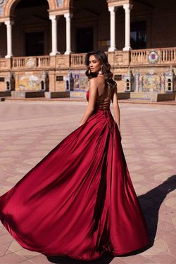 Style Loretta Alamour The Label Red Size 16 Satin Silk Plus Size Plunge Side slit Dress on Queenly