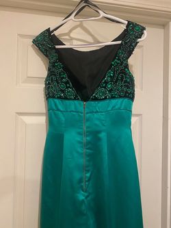 Sherri Hill Green Size 4 Military Mermaid Dress on Queenly