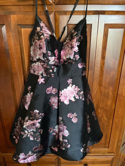 Speechless Black Size 8 Cocktail Floral A-line Dress on Queenly