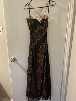 Black Size 0 Straight Dress on Queenly