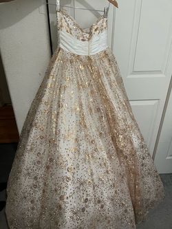 Tony Bowls White Size 2 Floor Length Cotillion Spaghetti Strap Bridgerton Ball gown on Queenly