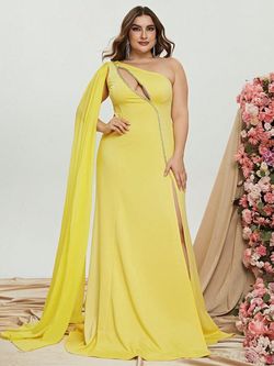 Style FSWD0945P Faeriesty Yellow Size 24 One Shoulder Jersey Tall Height Side slit Dress on Queenly