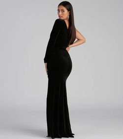Windsor Black Size 16 Floor Length Jersey A-line Dress on Queenly