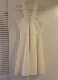 White Size 00 Cocktail Dress on Queenly