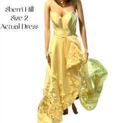 Style -1 Sherri Hill Yellow Size 2 Floor Length Silk Ball gown on Queenly