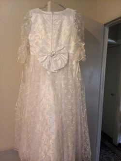 angels White Size 8 Pageant Floor Length Straight Dress on Queenly
