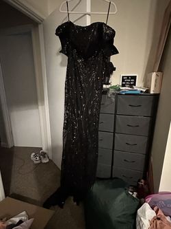 Black Size 4 Mermaid Dress on Queenly