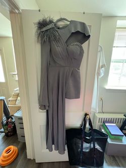 Zell Gray Size 6 One Shoulder Side Slit Grey Cocktail Dress on Queenly