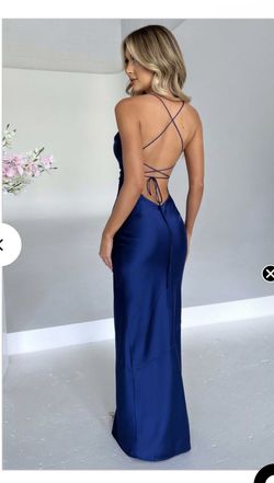 Baby boo Blue Size 0 Spaghetti Strap Wedding Guest Side slit Dress on Queenly