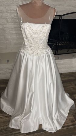 Style -1 White Size 14 Ball gown on Queenly