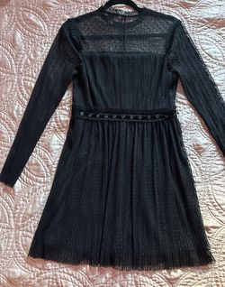 Forever 21 Black Size 8 A-line Dress on Queenly