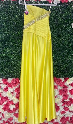 Tony Bowls Yellow Size 2 Floor Length Straight 50 Off Black Tie Ball gown on Queenly