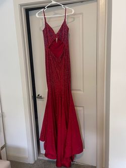 Ellie Wilde Bright Red Size 8 Mini Plunge Mermaid Dress on Queenly