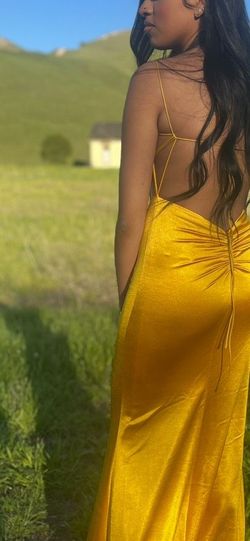 Gold Size 8 Straight Dress on Queenly