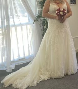Sophia Tolli White Size 18 Floor Length Plus Size Wedding Train Dress on Queenly