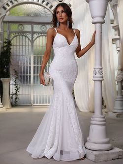 Style FSWD0673 Faeriesty White Size 0 Floor Length Tall Height Sheer Polyester Sequined Mermaid Dress on Queenly