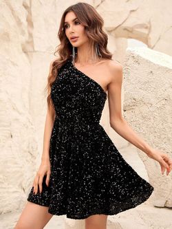 Style FSWD0529 Faeriesty Black Size 0 Polyester Sequined One Shoulder Cocktail Dress on Queenly