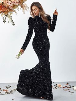 Style FSWD0873 Faeriesty Black Size 0 Jersey Sequined Mermaid Dress on Queenly
