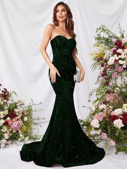 Style FSWD0633 Faeriesty Green Size 0 Military Prom Sequined Floor Length Mermaid Dress on Queenly