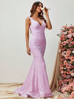 Style FSWD1331 Faeriesty Purple Size 16 Plunge Violet Mermaid Dress on Queenly