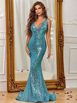 Style FSWD1192 Faeriesty Blue Size 0 Sequined Floor Length Mermaid Dress on Queenly