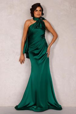 Style 2112P4313 Terani Couture Green Size 6 Floor Length Black Tie Straight Dress on Queenly