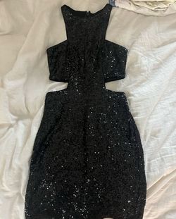 Express Black Size 0 Euphoria Cocktail Dress on Queenly