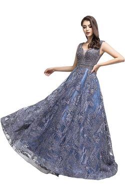 Style -1 Belle house Blue Size 10 Plunge Prom Quinceanera Ball gown on Queenly