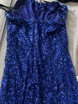 Windsor Blue Size 6 Floor Length Side slit Dress on Queenly