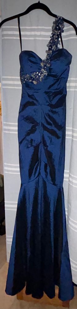 Style -1 Xscape Blue Size 4 Short Height Prom Train Dress on Queenly