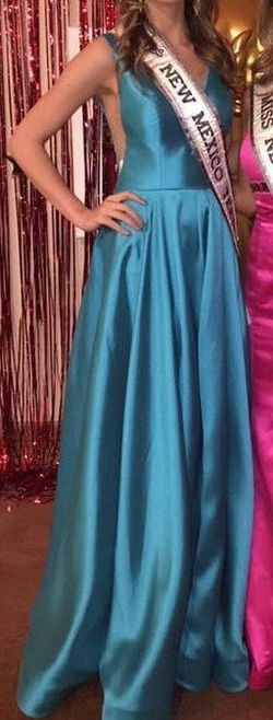 Style -1 Sherri Hill Blue Size 4 Teal Prom Pageant Straight Dress on Queenly