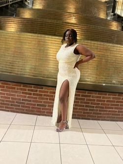 Style -1 White Size 12 Side slit Dress on Queenly