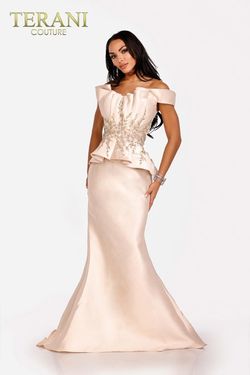 Style 231E0509 Terani Couture Gold Size 4 Tall Height Floor Length Mermaid Dress on Queenly