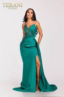 Style 231P0062 Terani Couture Green Size 10 Pageant Emerald Black Tie Side slit Dress on Queenly