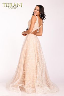 Style 231P0169 Terani Couture Nude Size 12 Prom Floor Length Plus Size Ball gown on Queenly
